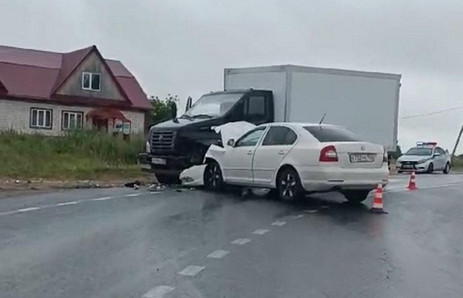 Три человека получили травмы в ДТП в Ардатовском округе - фото 1