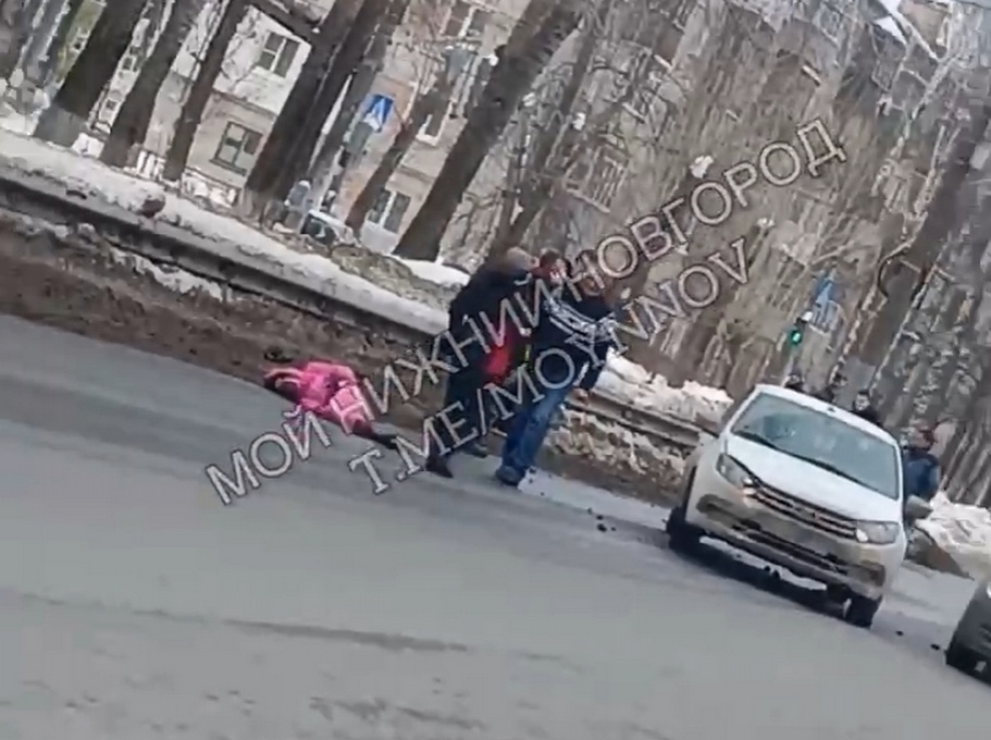 Двух девочек сбил водитель «Лады» в Сормовском районе