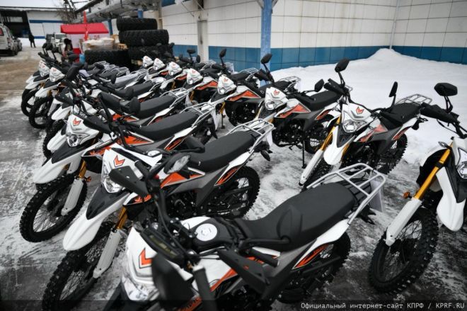 Нижегородские коммунисты отправили 150-й гуманитарный конвой в зону СВО - фото 2