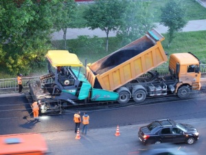 650 квадратных метров дорог отремонтировали в Автозаводском районе