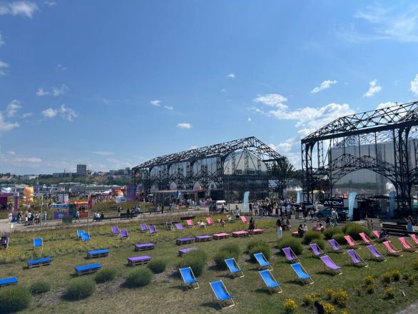 Первый, мощный, грандиозный: как прошел VK Fest в Нижнем Новгороде — репортаж - фото 52
