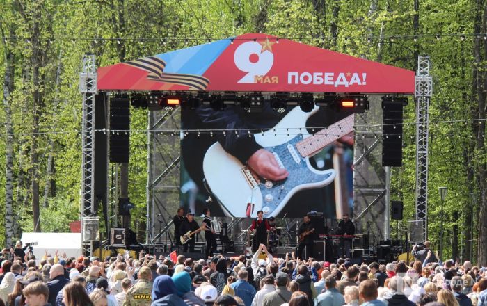 Без парада и салюта: как прошел День Победы в Нижнем Новгороде — фоторепортаж - фото 122