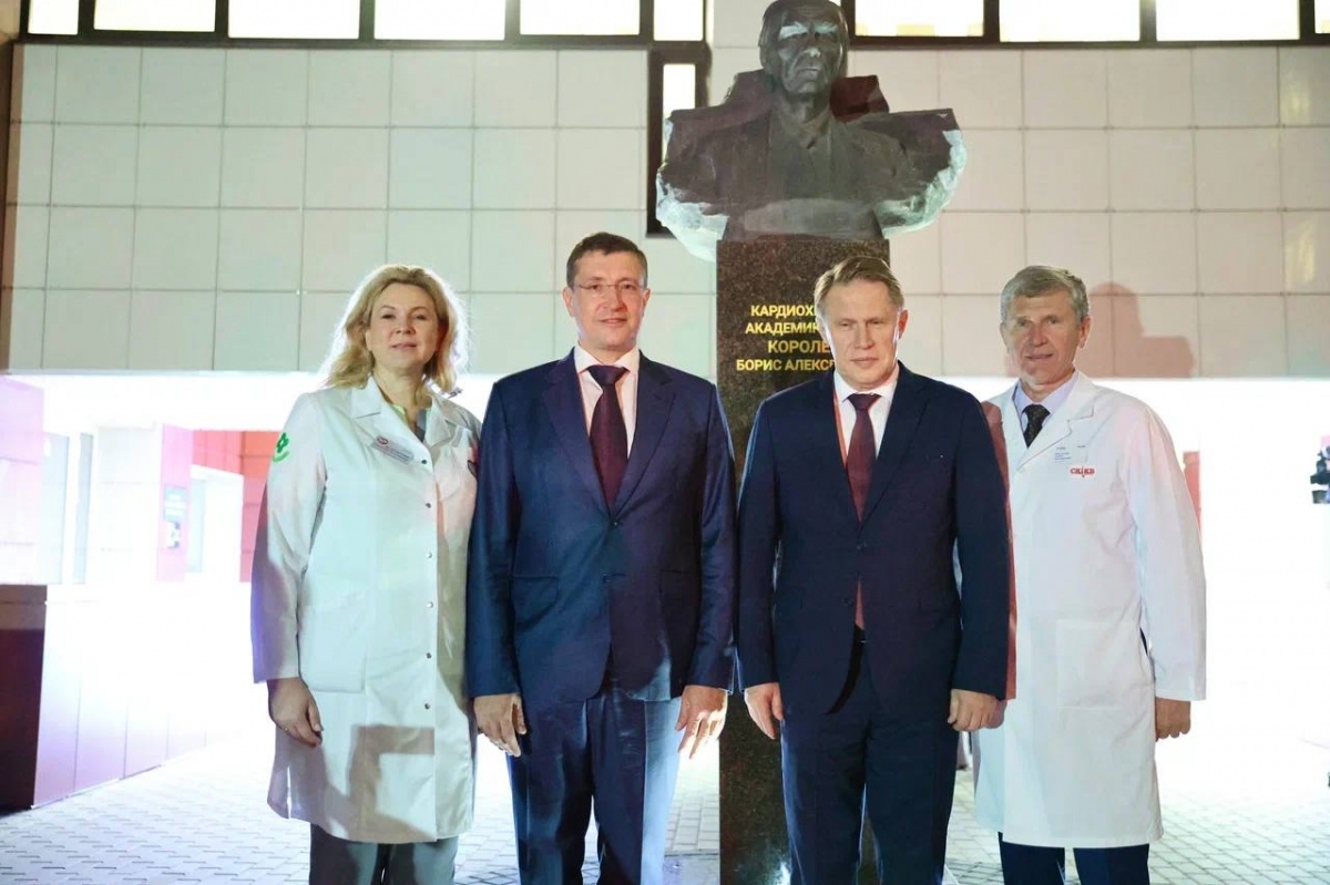 Мурашко посетил Нижний Новгород и оценил создание &laquo;Города здоровья&raquo; - фото 1