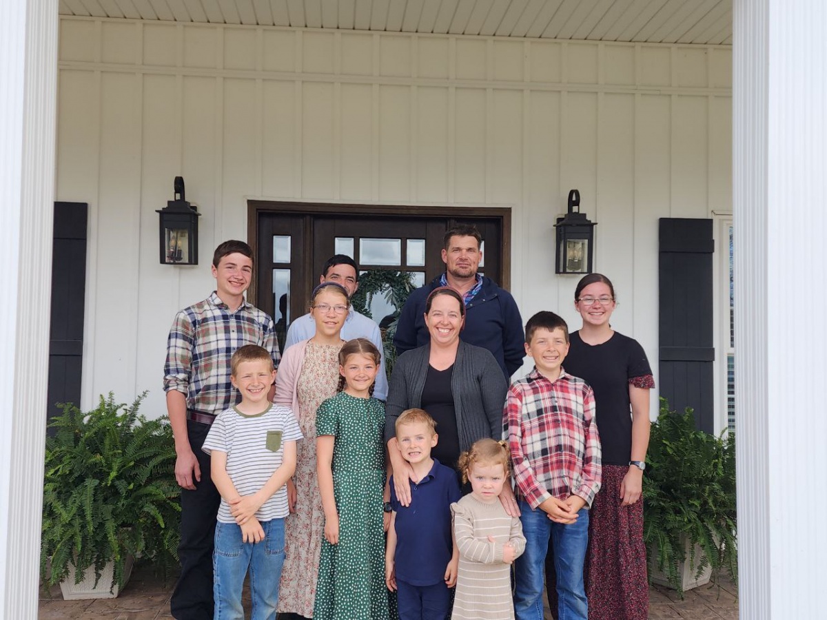 Канадская семья Фейнстра возвращается в Нижегородскую область - фото 1