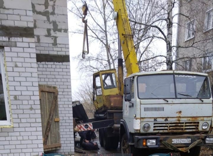 Уголовное дело возбуждено по факту гибели автокрановщика в Сормовском районе - фото 1