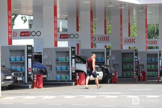 Плачь и смотри: что происходит сейчас на заправках в Нижнем Новгороде &mdash; репортаж &laquo;В городе N&raquo; - фото 6