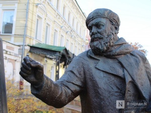 Труд в бронзе и чугуне: представителей каких профессий увековечили в Нижнем Новгороде