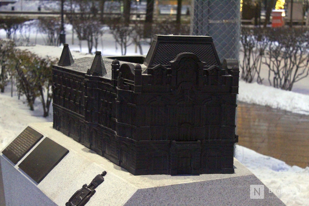 Тактильные макеты Дворца труда и драмтеатра установили в Нижнем Новгороде - фото 1