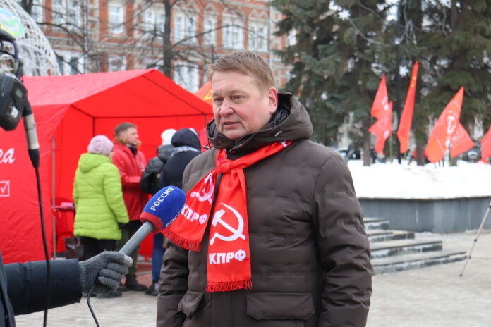 КПРФ требует проверить детскую больницу в Балахне после жалоб - фото 1