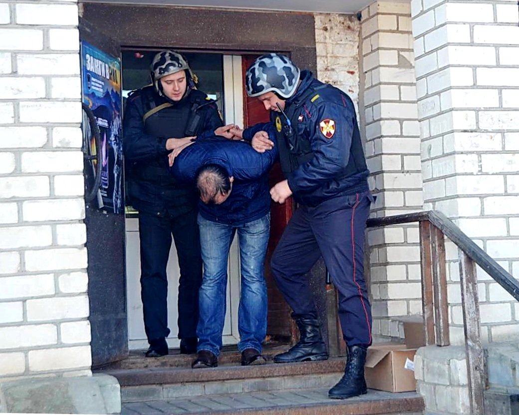 Нижегородец напал на продавщицу в Павлове и ограбил кассу