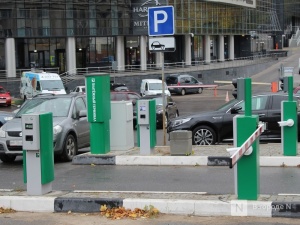 Стоимость абонемента для живущих рядом с платными парковками нижегородцев составит три тысячи рублей в год