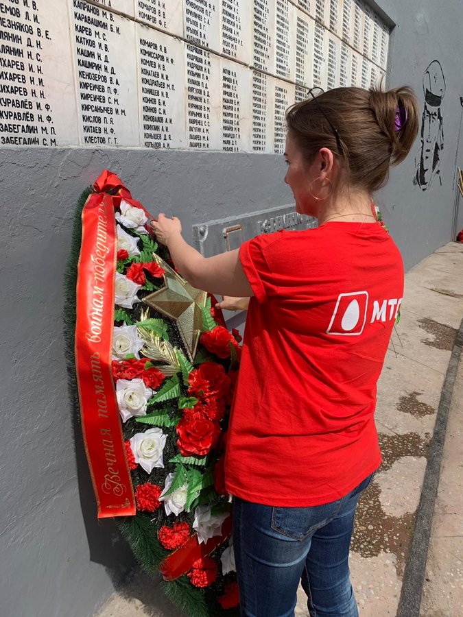 Волонтеры МТС отремонтировали знаменитый военный мемориал в Балахне - фото 3