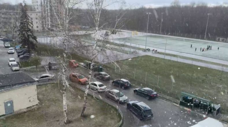 Град и снег выпали в Нижнем Новгороде 25 апреля: фото - фото 3