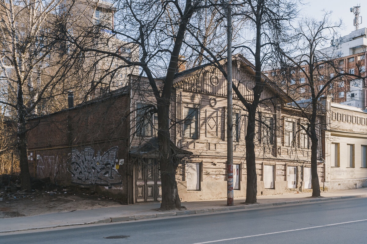 За 9 млн рублей отреставрируют историческое здание на улице Горького