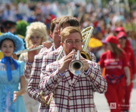 От маршей до джаза: парад оркестров прошел по Нижнему Новгороду - фото 21