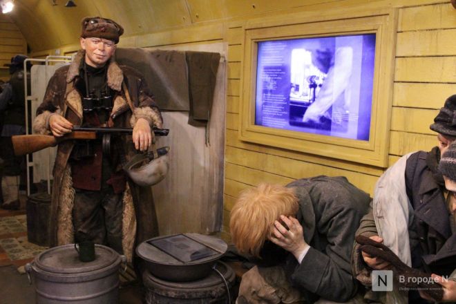 Застывшие мгновения войны: фоторепортаж из &laquo;Поезда Победы&raquo; в Нижнем Новгороде - фото 57