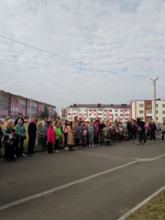 181 житель аварийных домов Володарска получил ключи от новых квартир - фото 5