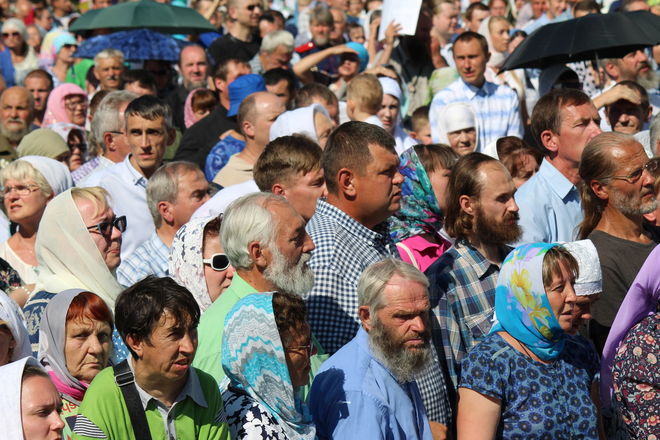 Торжества в честь Дней памяти Серафима Саровского прошли в Дивееве (ФОТО) - фото 38
