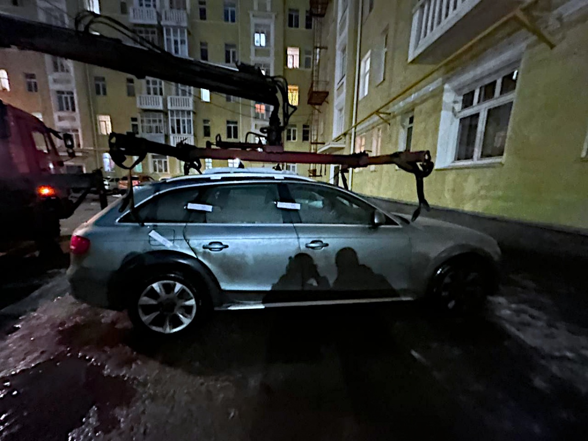 Две Audi и BMW арестовали у нижегородцев из-за долгов налоговой - фото 1