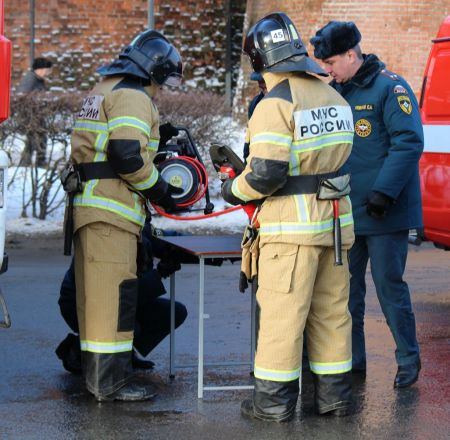 Новая техника поступила на службу нижегородским пожарным (ФОТО) - фото 29