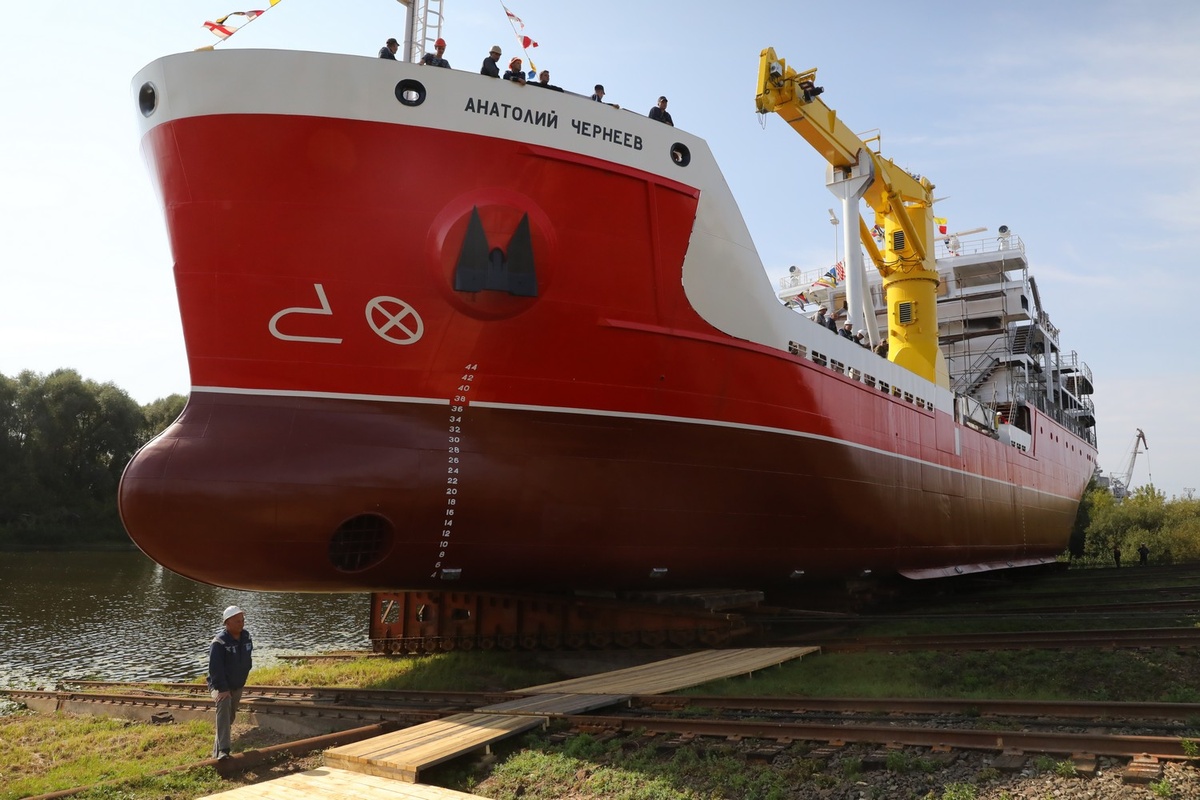 Грузопассажирское судно для Камчатки спустили на воду в Нижегородской области