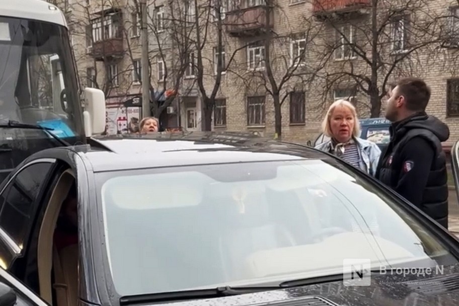 Стали известны последствия драки водителей автобуса и иномарки в Нижнем Новгороде - фото 1