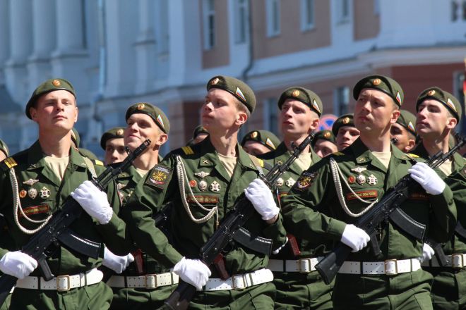 Парад в честь 73-й годовщины Победы прошел в Нижнем Новгороде (ФОТО) - фото 56